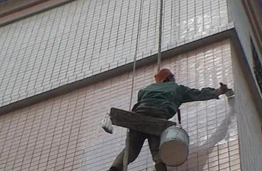湛江市卫生间漏水维修公司分享下湛江市外墙防水的必要性。