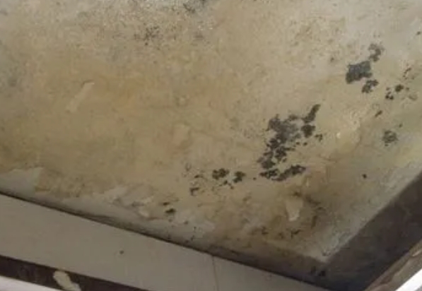 湛江市阳台漏水维修公司分享下湛江市卫生间渗水维修需要注意哪些问题。